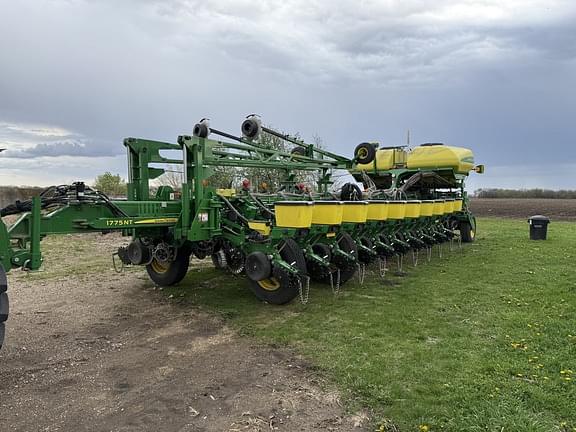 Image of John Deere 1775 Primary image