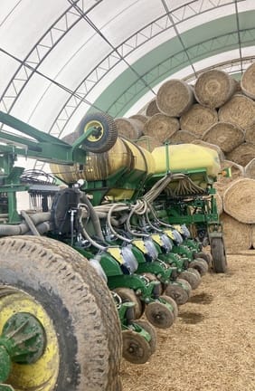 Main image John Deere 1775