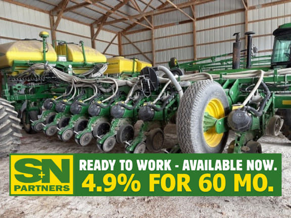 Image of John Deere 1775 Primary image