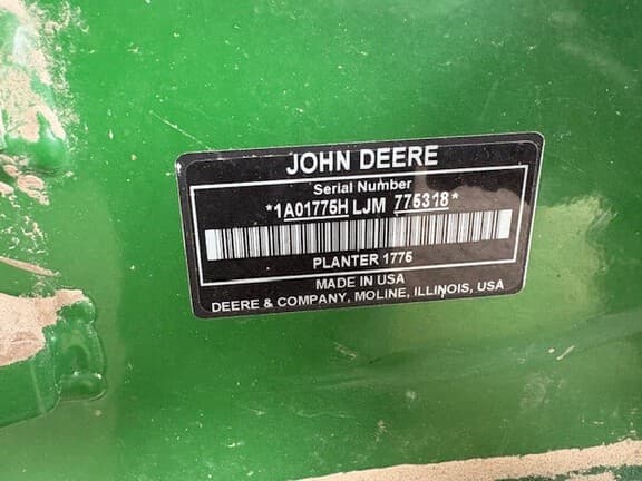 Image of John Deere 1775 equipment image 2