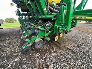 Main image John Deere 1795 4