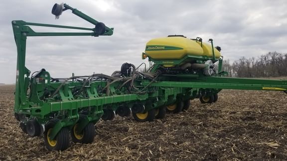 Main image John Deere 1795