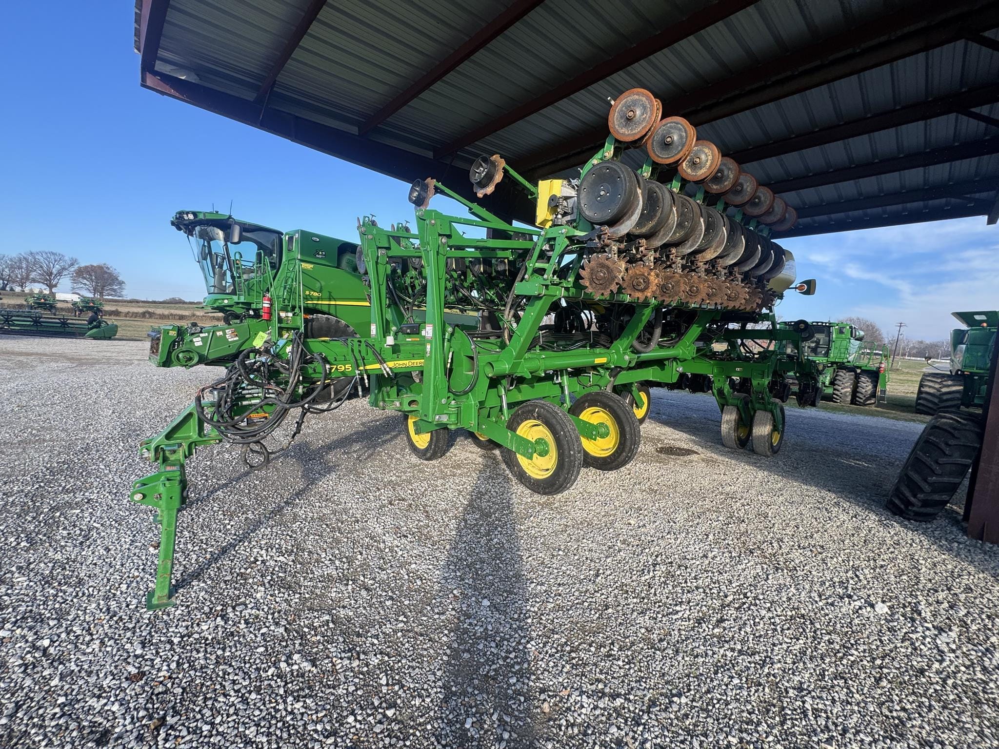 2018 John Deere 1795 Equipment Image0