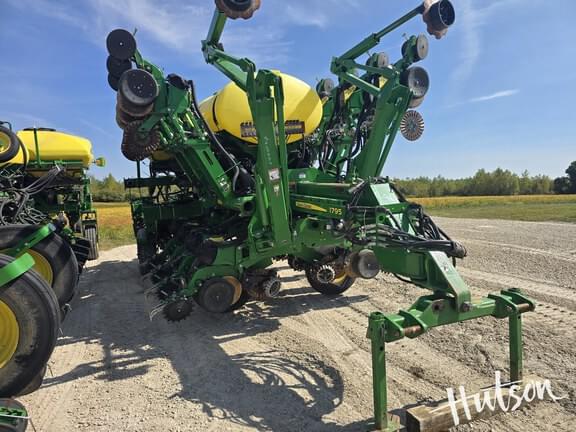 Image of John Deere 1795 Primary image