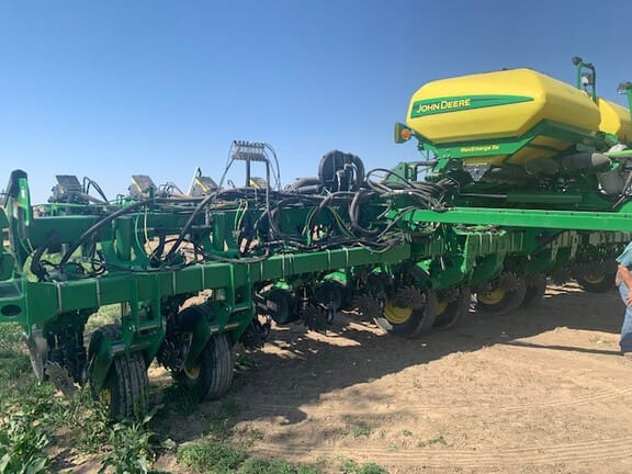 2018 John Deere 1795 Equipment Image0