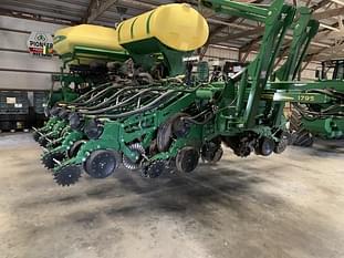 2018 John Deere 1795 Equipment Image0