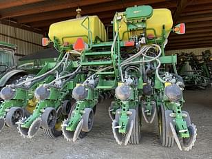 Main image John Deere 1795 4