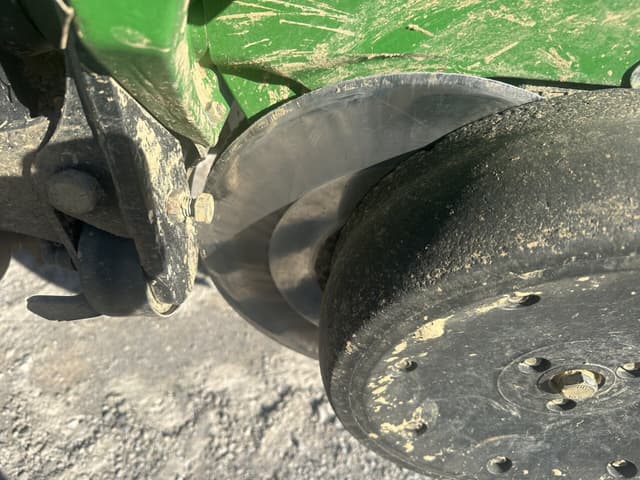 Image of John Deere 1795 equipment image 4