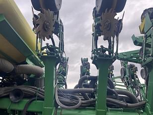 Main image John Deere 1795 33