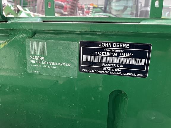 Image of John Deere 1795 equipment image 2