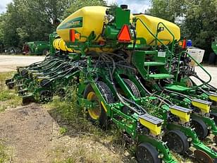 Main image John Deere 1795 4