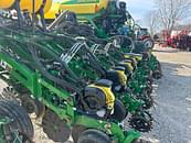 Thumbnail image John Deere 1795 132