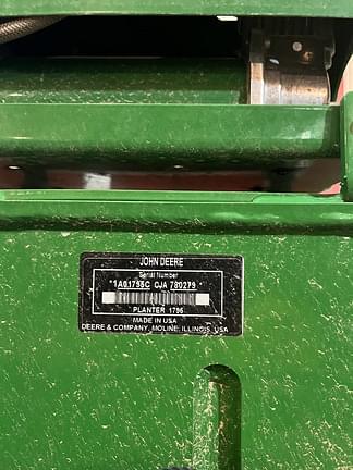 Image of John Deere 1795 equipment image 1