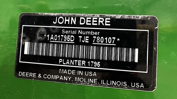 Image of John Deere 1795 equipment image 1