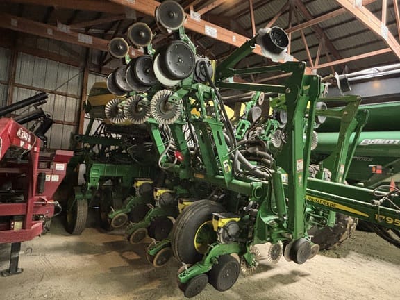 Main image John Deere 1795