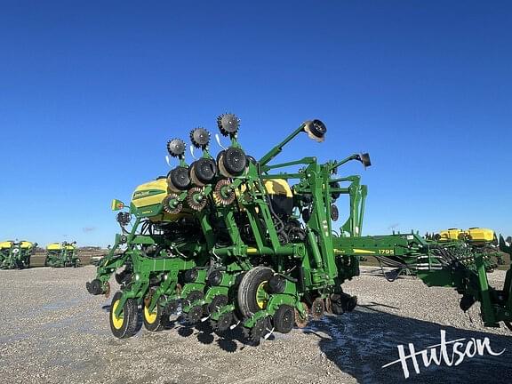 Image of John Deere 1795 Primary image