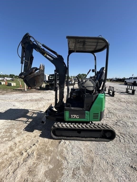 Image of John Deere 17G equipment image 1
