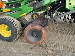 Main image John Deere 1835 5