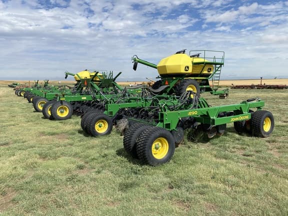 Image of John Deere 1890 equipment image 3