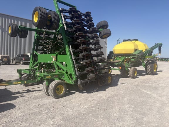 2018 John Deere 1890 Image