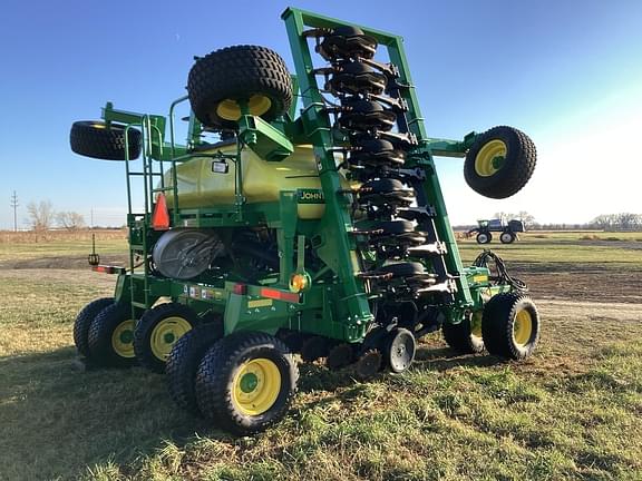 Image of John Deere 1990 equipment image 3