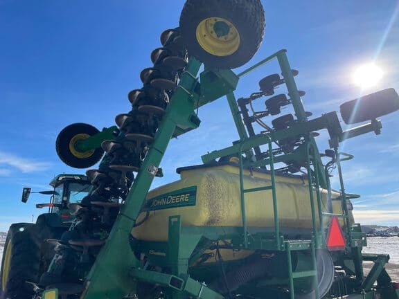 Image of John Deere 1990 equipment image 2