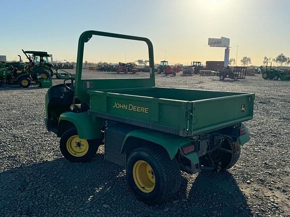 Image of John Deere 2020A equipment image 2