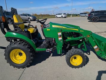 Main image John Deere 2025R