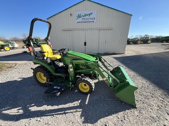 Image of John Deere 2025R equipment image 1