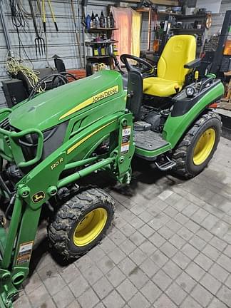 Image of John Deere 2025R Primary image