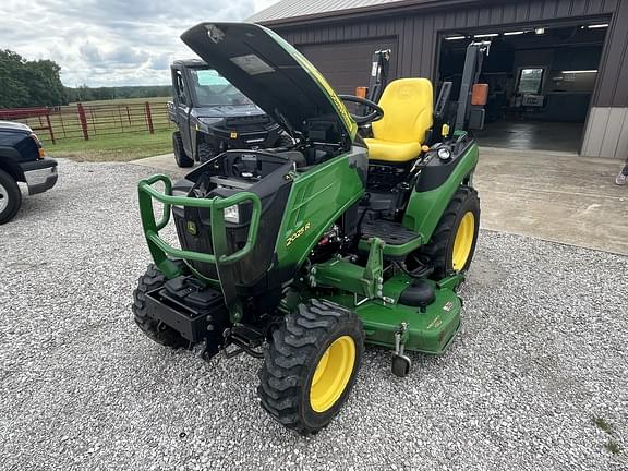 Image of John Deere 2025R Primary image