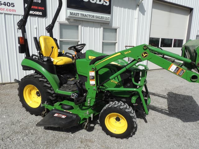 Image of John Deere 2025R equipment image 2