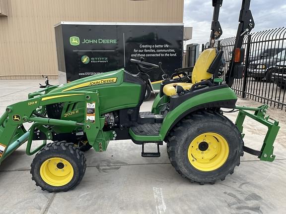 Image of John Deere 2025R Primary image