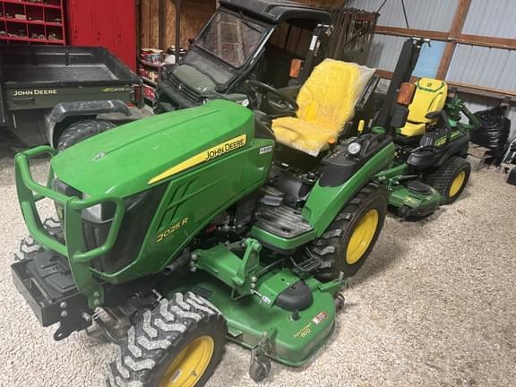 Image of John Deere 2025R Primary image