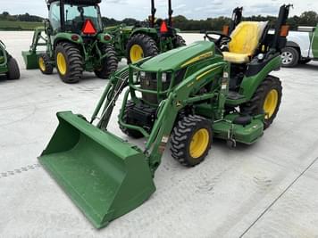 Main image John Deere 2025R