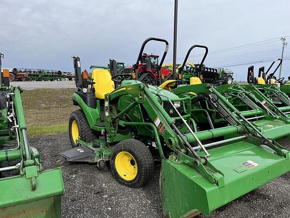 Image of John Deere 2025R Image 0