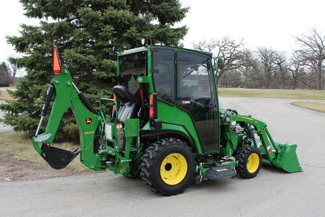 Image of John Deere 2025R equipment image 2