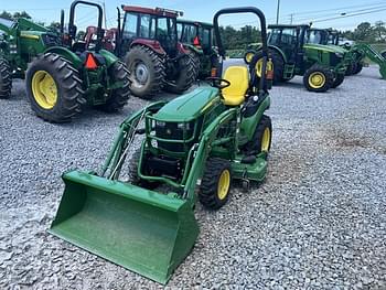 2018 John Deere 2025R Equipment Image0