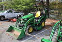 2018 John Deere 2025R Image