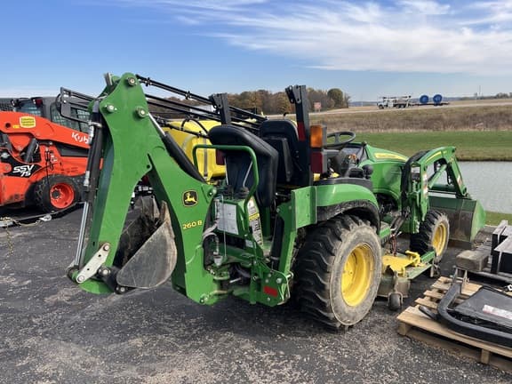 Image of John Deere 2025R equipment image 2