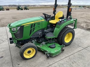 2018 John Deere 2032R Image