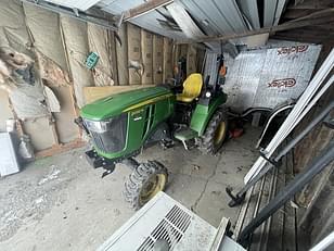 Main image John Deere 2032R 0