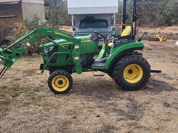 Main image John Deere 2032R