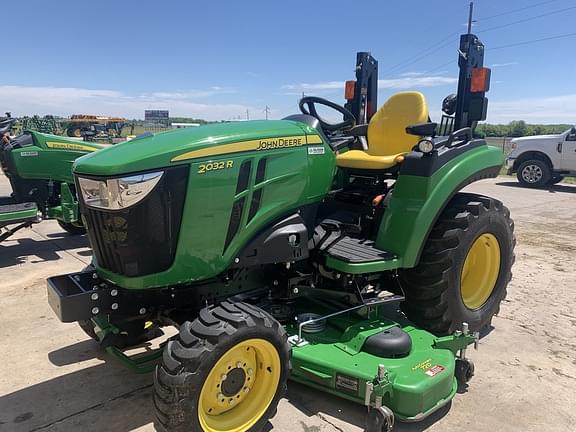Image of John Deere 2032R Primary image