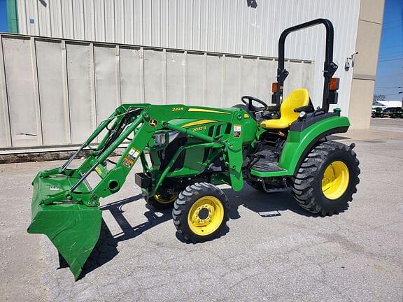 Image of John Deere 2032R Primary image