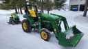 2018 John Deere 2032R Image