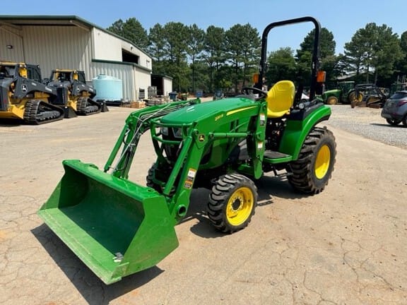 Main image John Deere 2032R