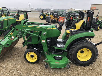Main image John Deere 2032R