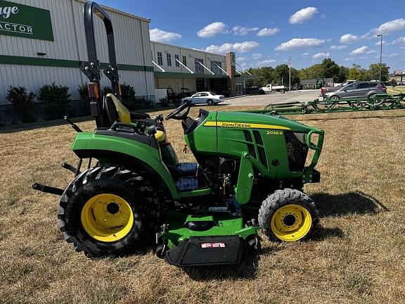 Image of John Deere 2038R equipment image 1