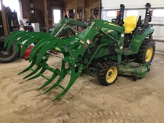 Image of John Deere 2038R equipment image 1